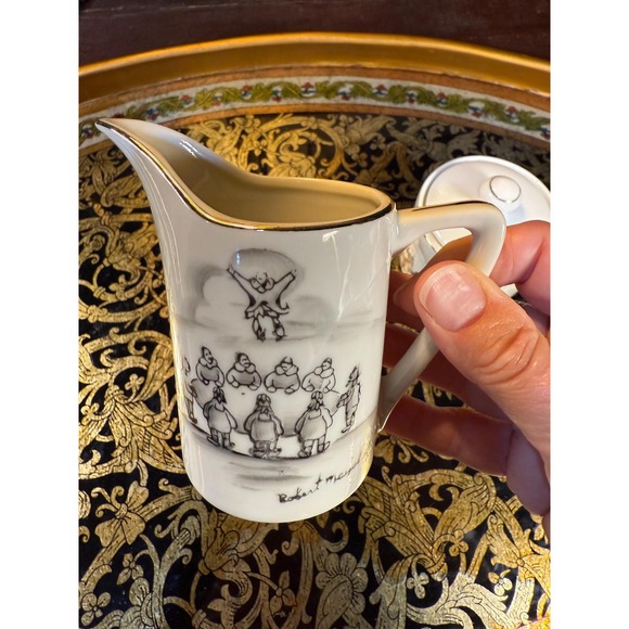 Vintage Robert Mayokok Cream and Sugar Set: Inuit Art Porcelain, Made in Japan - Picture 4 of 11